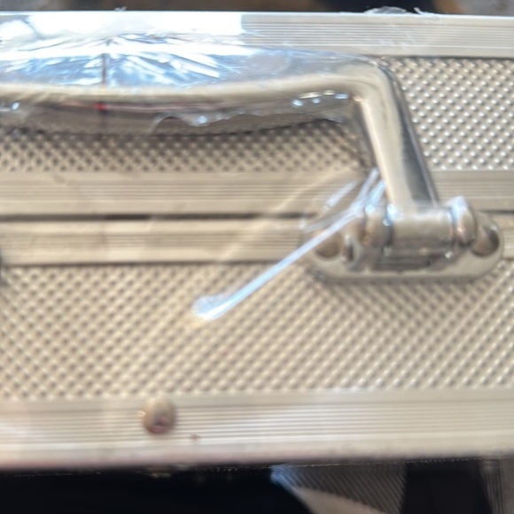 ARTIST KIT 122 PCS Daler Rowney Complete Artist Kit Pencils Oil Pastels Met case - Picture 6 of 6